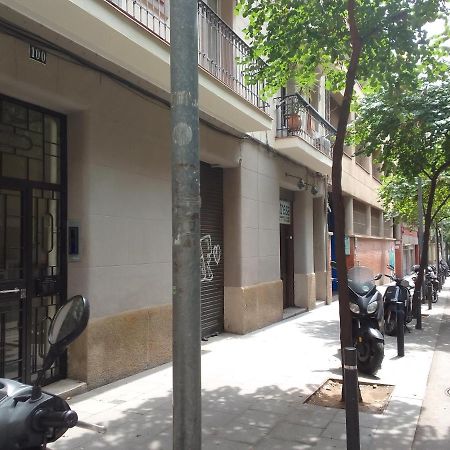 Habitacion Doble Cerca Del Paseo De San Joan Barcelona Exterior foto